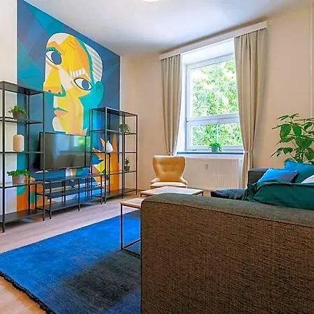 Aparthotel Avantgarde 4*