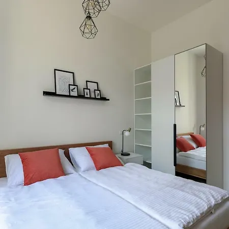 Avantgarde 4* Пльзень