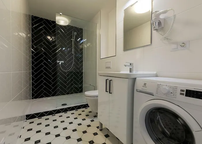 Hotel apartamentowy Avantgarde 4*